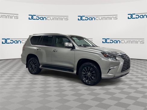 Used 2021 Lexus GX 460 Premium w/ Premium Package image 2
