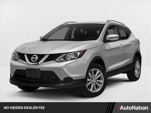 Used 2017 Nissan Rogue Sport SV w/ SV Premium Package FWD image 1