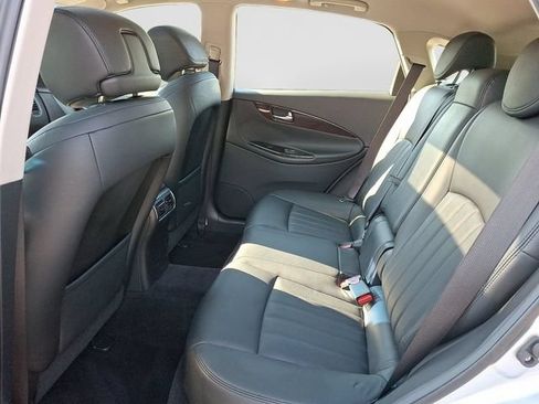 Used 2017 INFINITI QX50 2WD w/ Deluxe Touring Package image 12