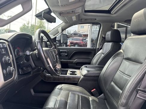 Used 2015 GMC Sierra 3500 Denali w/ Duramax Plus Package AWD/4WD image 33