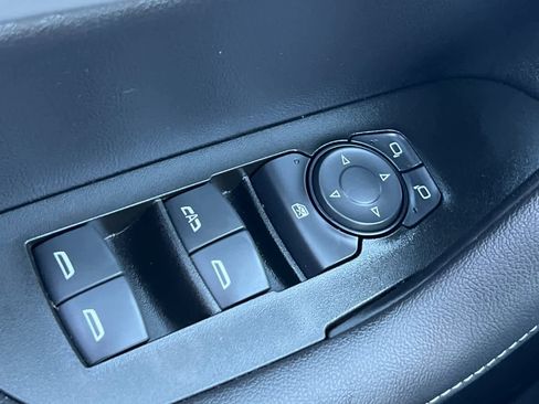 Used 2023 Chevrolet Blazer LT image 14