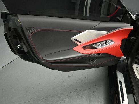 Used 2021 Chevrolet Corvette Stingray Preferred Conv w/ Z51 Performance Package image 20