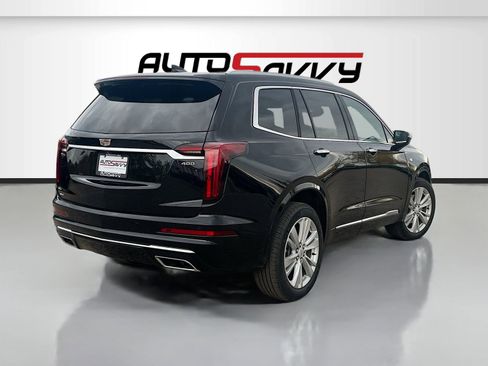 Used 2024 Cadillac XT6 Premium Luxury AWD/4WD image 7