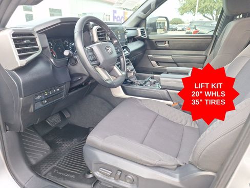 Used 2025 Toyota Tundra SR5 AWD/4WD image 16