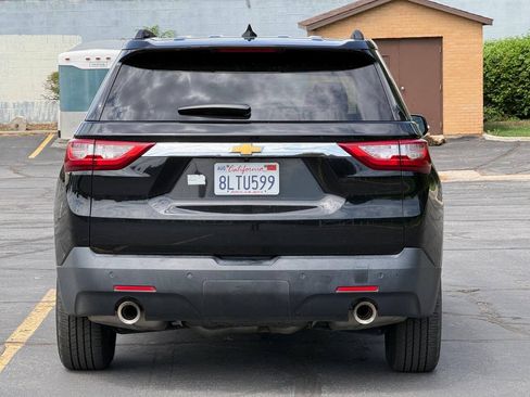 Used 2019 Chevrolet Traverse LT FWD image 4