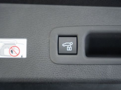 New 2026 Toyota Sienna XLE Woodland Edition image 11