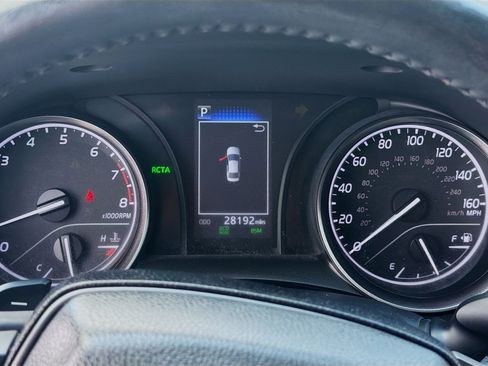 Used 2023 Toyota Camry SE w/ Convenience Package FWD image 11