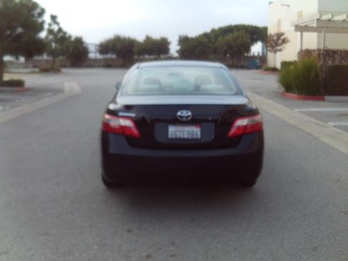Used 2009 Toyota Camry LE image 6