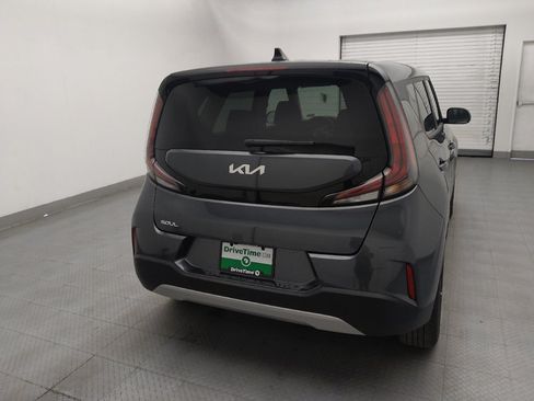 Used 2025 Kia Soul S FWD image 7