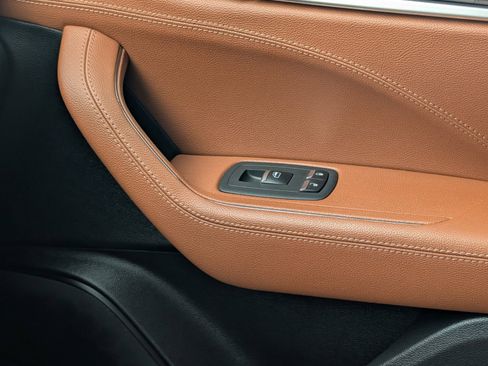 Used 2022 Maserati Levante Modena image 28