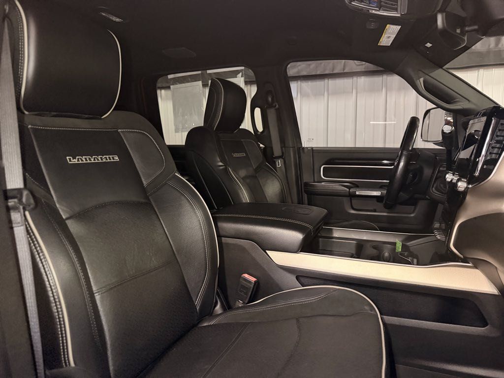 Used 2019 RAM 2500 Laramie AWD/4WD image 16