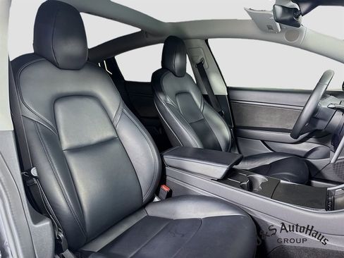 Used 2018 Tesla Model 3 Long Range image 36