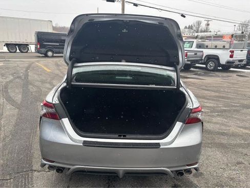 Used 2023 Toyota Camry XSE image 8