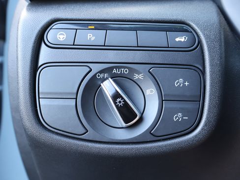 Certified 2023 INFINITI QX50 Luxe image 24