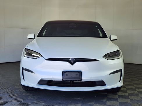 Used 2022 Tesla Model X AWD/4WD image 2