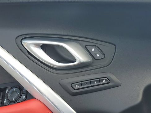 Certified 2022 Chevrolet Camaro ZL1 RWD image 9