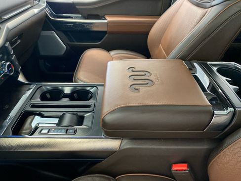 Used 2025 Ford F150 King Ranch AWD/4WD image 32