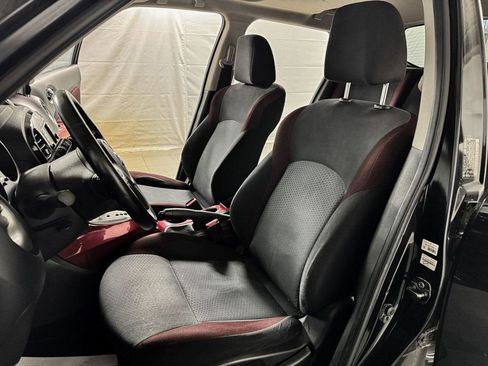 Used 2014 Nissan Juke SV w/ Navigation Package image 7