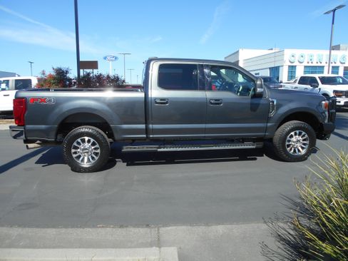 Used 2020 Ford F250 Lariat w/ Lariat Value Package AWD/4WD image 8
