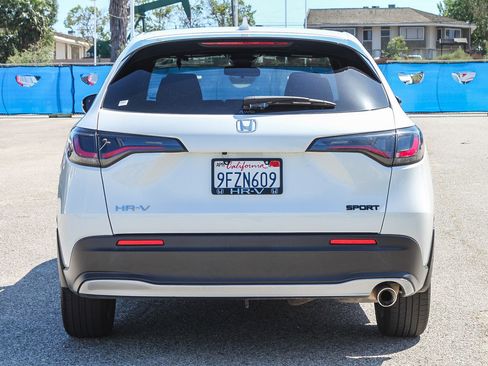 Used 2023 Honda HR-V Sport image 8