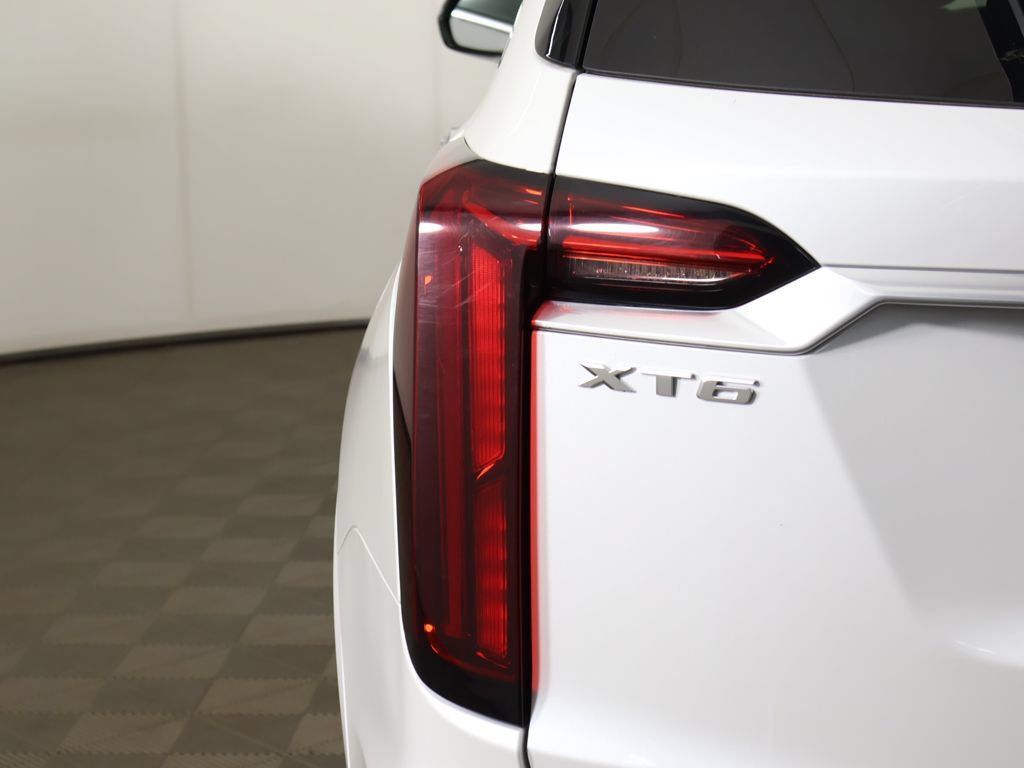 Used 2023 Cadillac XT6 Premium Luxury AWD/4WD image 20