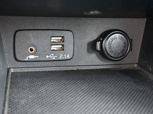 Used 2021 Subaru Crosstrek 2.5i Sport AWD/4WD image 25