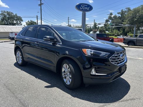 Used 2024 Ford Edge Titanium AWD/4WD image 1