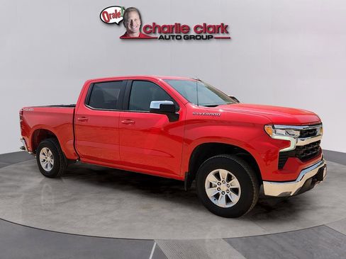 Used 2025 Chevrolet Silverado 1500 LT AWD/4WD image 6