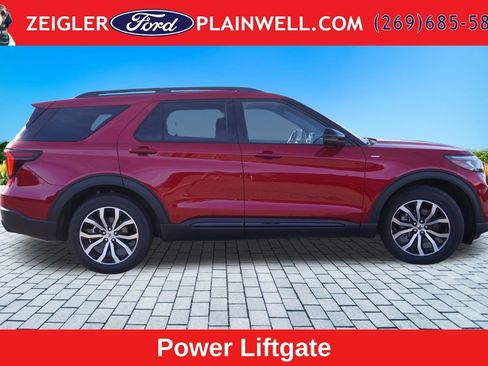 Used 2026 Ford Explorer ST-Line RWD image 8