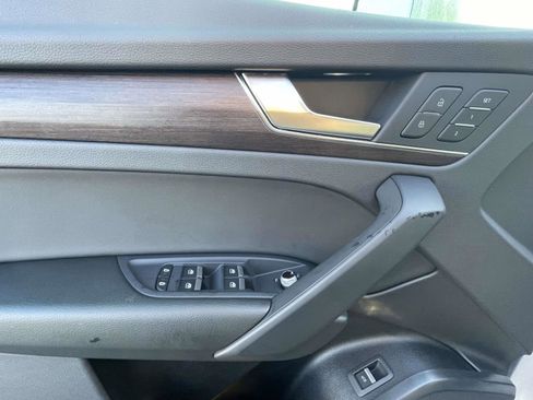 Certified 2024 Audi Q5 2.0T Premium w/ Convenience Package image 22