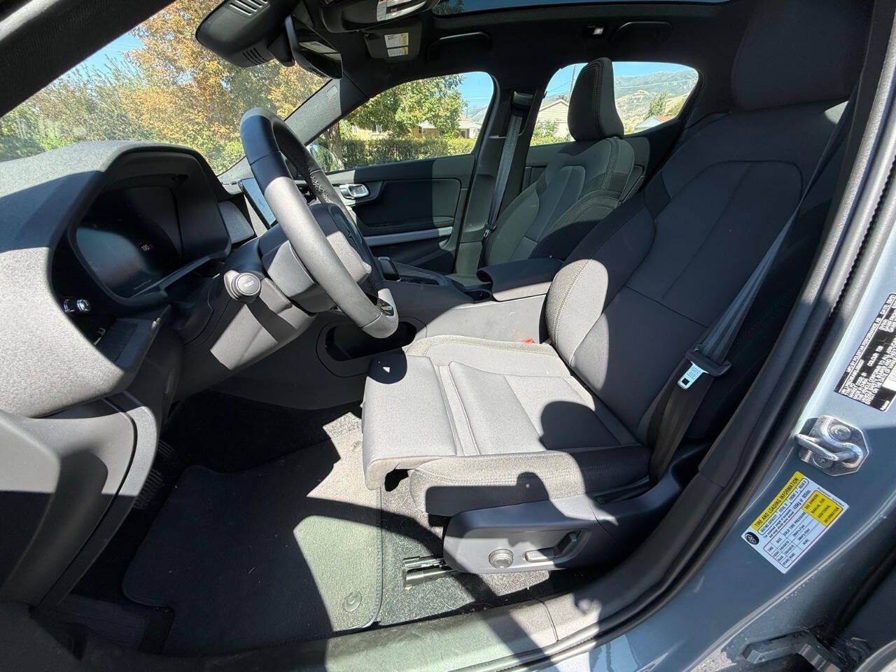 Used 2022 Polestar Polestar 2 w/ Plus Package AWD/4WD image 9