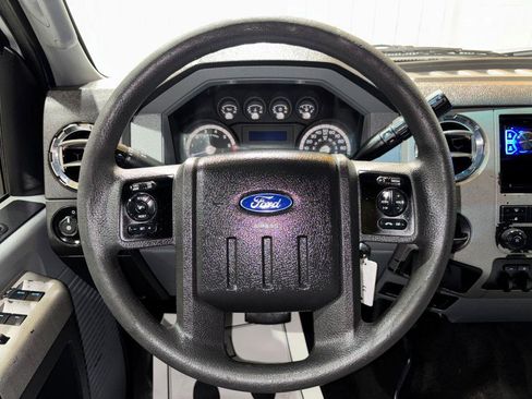 Used 2016 Ford F250 XLT AWD/4WD image 18