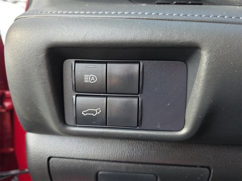 Used 2021 Toyota Highlander XSE image 14