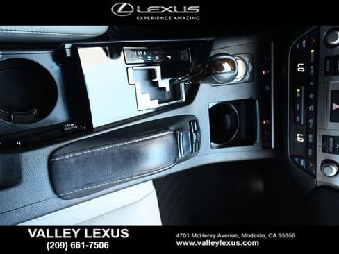 Used 2015 Lexus ES 350 w/ Premium Package FWD image 9