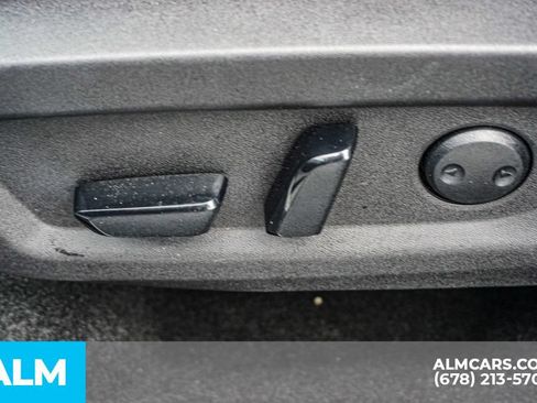 Used 2025 Nissan Murano SV AWD/4WD image 48