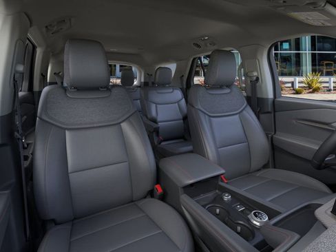 New 2026 Ford Explorer Active image 10