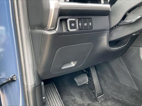 Used 2026 Hyundai Santa Fe SEL FWD image 35