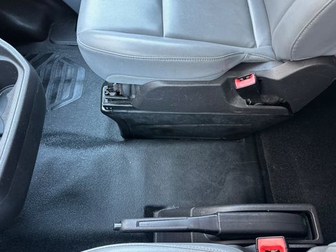 Used 2016 Ford Transit 150 130 Low Roof RWD image 29