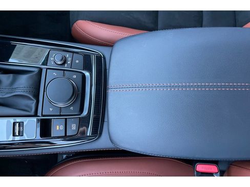 Certified 2024 MAZDA CX-30 Carbon image 33