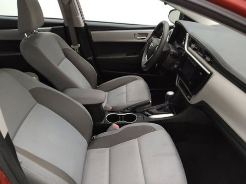 Used 2017 Toyota Corolla LE FWD image 21