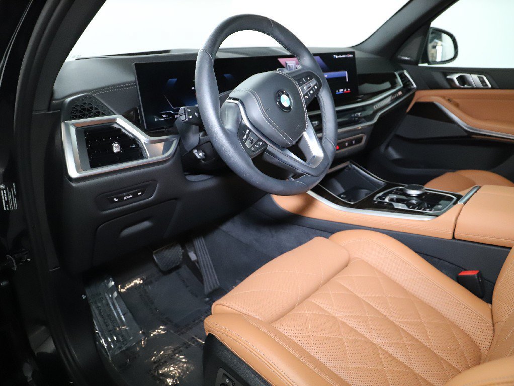 Used 2026 BMW X5 xDrive40i AWD/4WD image 21