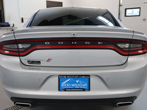 Used 2020 Dodge Charger SXT AWD/4WD image 6