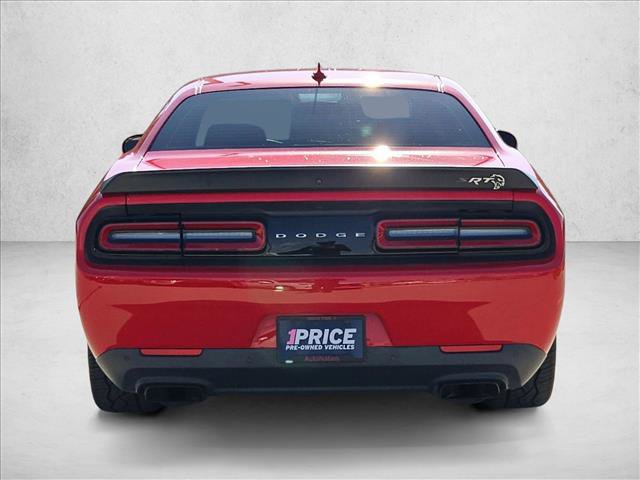 Used 2015 Dodge Challenger SRT Hellcat RWD image 7
