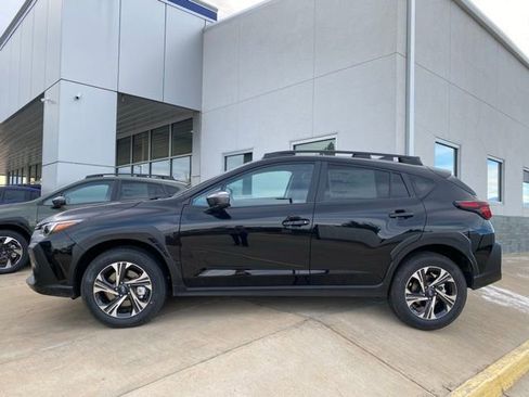 New 2026 Subaru Crosstrek 2.0i Premium image 2