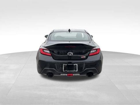 Certified 2023 Toyota GR86 Premium w/ ALL Weather Mat Package (TMS) image 4