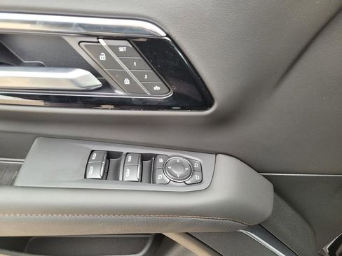 New 2026 Chevrolet Tahoe High Country w/ Sun And Tow Package image 16