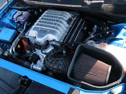 Used 2023 Dodge Challenger SRT Hellcat RWD image 39