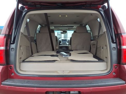 Used 2018 Chevrolet Tahoe LT image 8