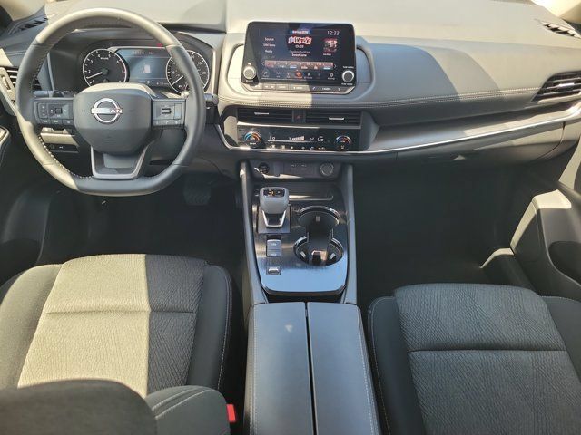 Certified 2026 Nissan Rogue SV FWD image 13