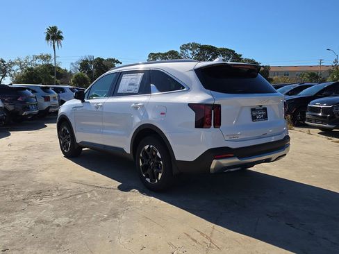 New 2026 Kia Sorento S w/ S Panoramic Sunroof Package image 6